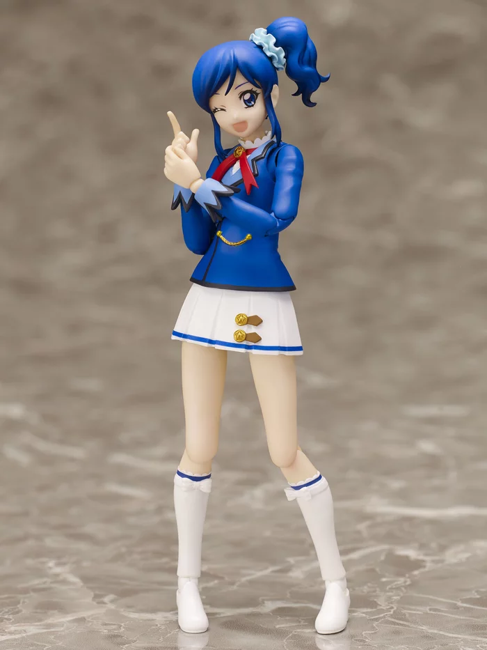 S.H. Figuarts Aikatsu! Aoi Kiriya (White Uniform Ver.) - Image 6