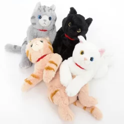 Hizaneko Medium Plush Collection