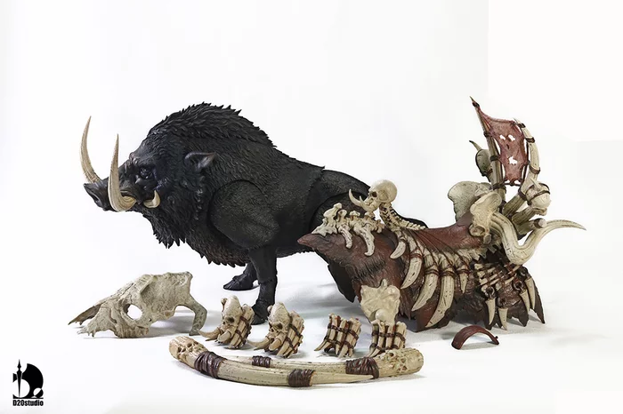 Battle Boar Bonestabber (Black) 1/12 Scale Action Figure - Image 2