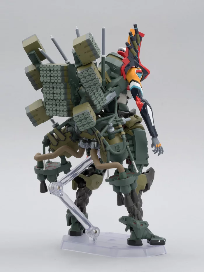 Revoltech Evangelion Evolution Rebuild Of Evangelion New EVA-02 Alpha - Image 11