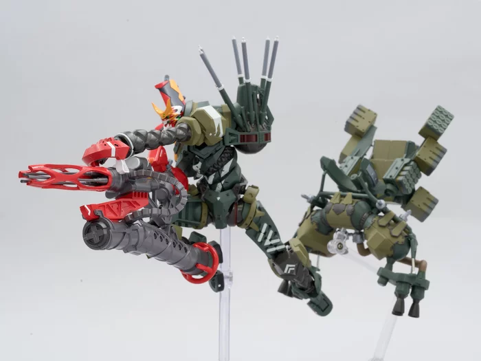 Revoltech Evangelion Evolution Rebuild Of Evangelion New EVA-02 Alpha - Image 20